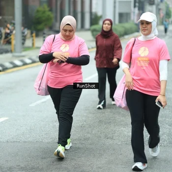 Runner Photo 8630005
