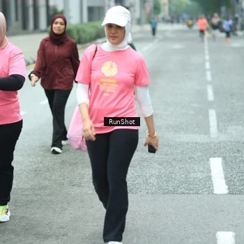 Runner Photo 8630007