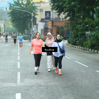 Runner Photo 8630030