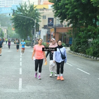 Runner Photo 8630037