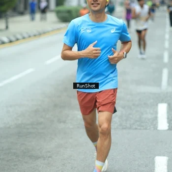 Runner Photo 8630050