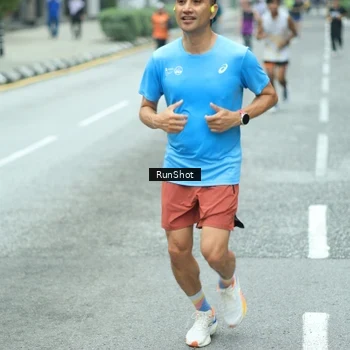 Runner Photo 8630051
