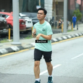 Runner Photo 8630121