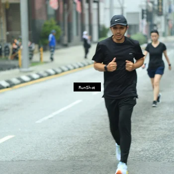 Runner Photo 8630138
