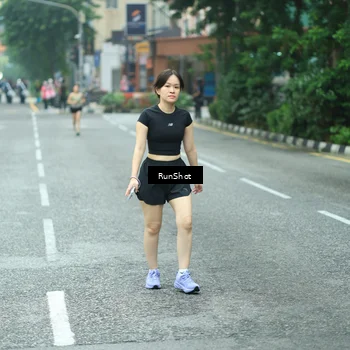 Runner Photo 8630171