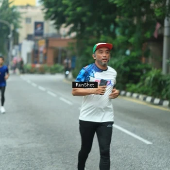 Runner Photo 8630173