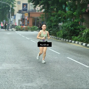 Runner Photo 8630174
