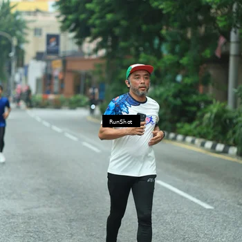 Runner Photo 8630175