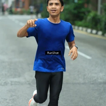 Runner Photo 8630187
