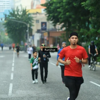 Runner Photo 8630309