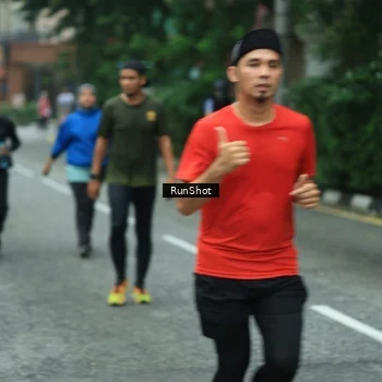 Runner Photo 8630319