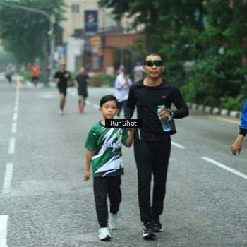 Runner Photo 8630350