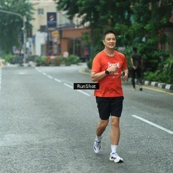 Runner Photo 8630363