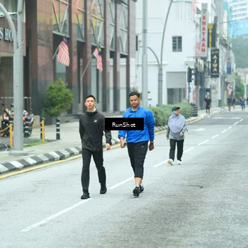 Runner Photo 8630370