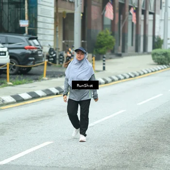 Runner Photo 8630375