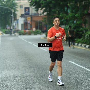 Runner Photo 8630377