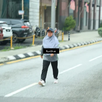 Runner Photo 8630379