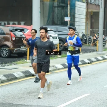 Runner Photo 8630385