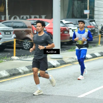 Runner Photo 8630387