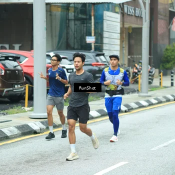 Runner Photo 8630390