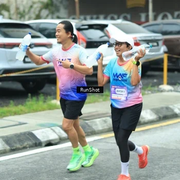 Runner Photo 8630403