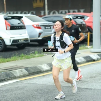 Runner Photo 8630410