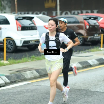 Runner Photo 8630412