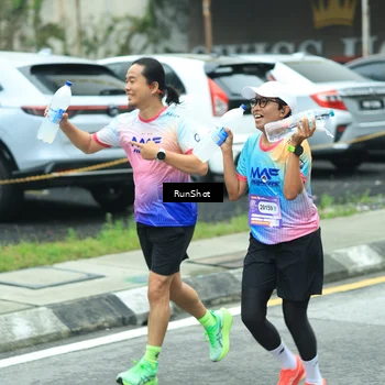 Runner Photo 8630415