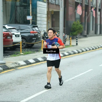 Runner Photo 8630421