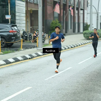 Runner Photo 8630424