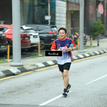 Runner Photo 8630426