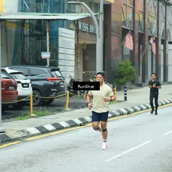 Runner Photo 8630438