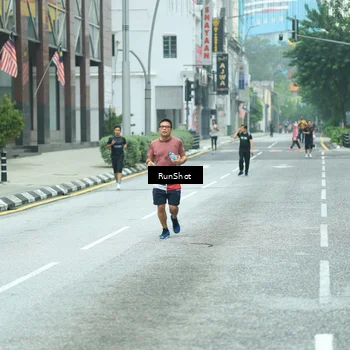 Runner Photo 8630440
