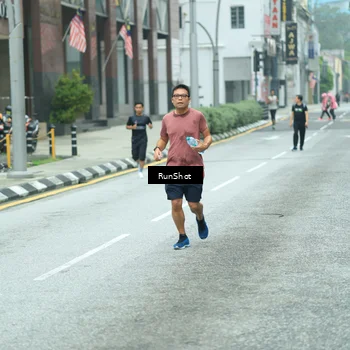 Runner Photo 8630470