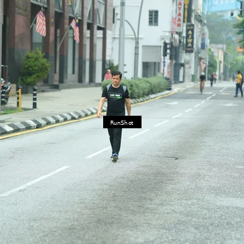 Runner Photo 8630478