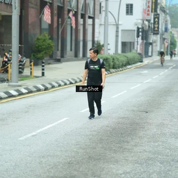 Runner Photo 8630484