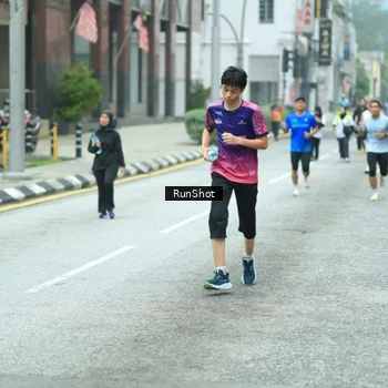Runner Photo 8630512