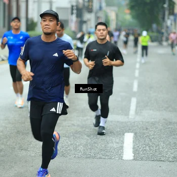 Runner Photo 8630523