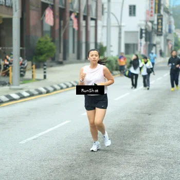 Runner Photo 8630527