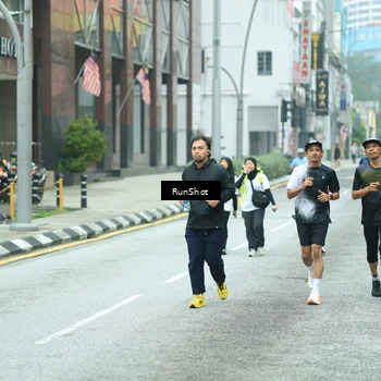 Runner Photo 8630530