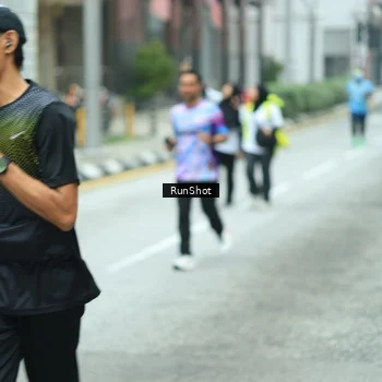 Runner Photo 8630547