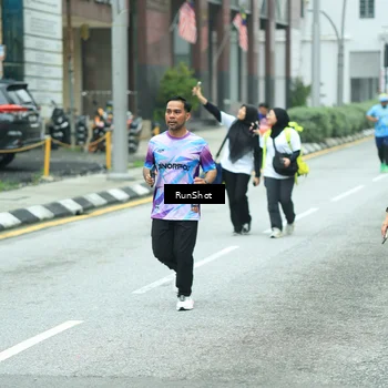 Runner Photo 8630550