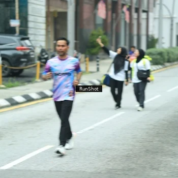 Runner Photo 8630552
