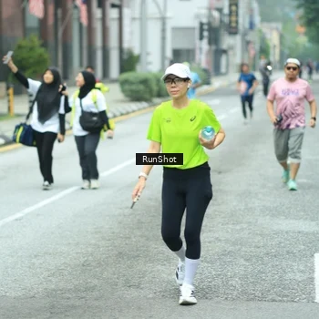 Runner Photo 8630554