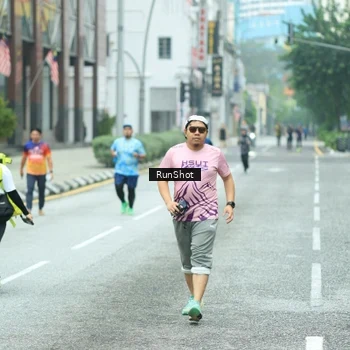 Runner Photo 8630560