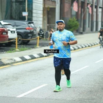 Runner Photo 8630596