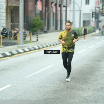 Runner Photo 8630617