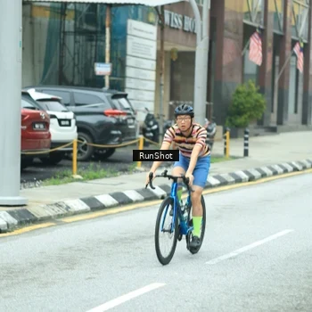 Runner Photo 8630625