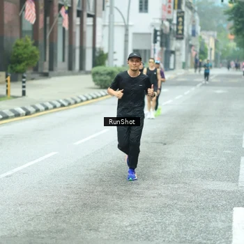 Runner Photo 8630636