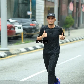 Runner Photo 8630642